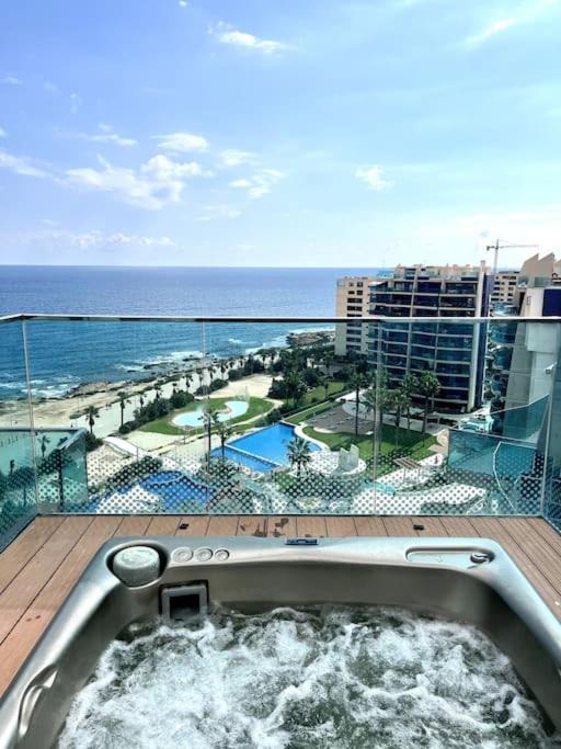 Punta Prima Luxury Penthouse With A Private Jacuzzi!公寓 外观 照片